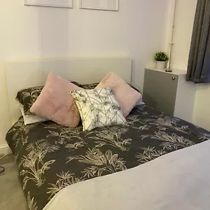  Apartment Cosy 1 Bedroom