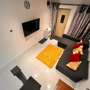  Apartment Cerrkuss